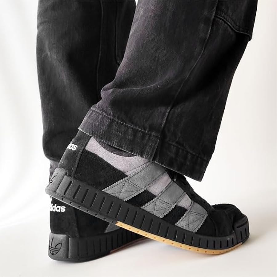松田彦一⭐︎adidas スニーカーとクラウスショール Amazon | [アディダス] LWST Lawsuit ロースーツ スニーカー メンズ